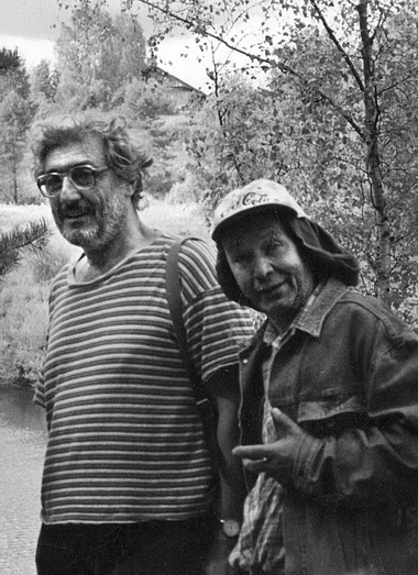Ю. Авшаров и Е. Меркурьев в Рыжевке (Щелыково).
Фото из архива редакции Ю. Авшаров и Е. Меркурьев в Рыжевке (Щелыково).
Фото из архива редакции