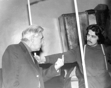 М.В.Сулимов на репетиции в классе. 1980 г. Фото из семейного архива