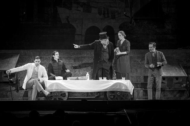 ЭПИЧЕСКИЙ ТЕАТР АРЬЕ ЛЕЙБА ЭПИЧЕСКИЙ ТЕАТР АРЬЕ ЛЕЙБА