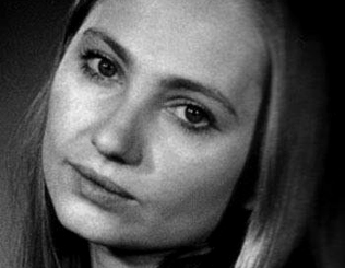 ЛАРИСА ЛУППИАН: ВАРИАЦИИ НА ТЕМУ БЛАНШ ДЮБУА