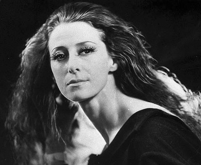 К 100-ЛЕТИЮ МАЙИ ПЛИСЕЦКОЙ К 100-ЛЕТИЮ МАЙИ ПЛИСЕЦКОЙ