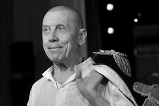 ПАМЯТИ ВАЛЕРИЯ ЗОЛОТУХИНА