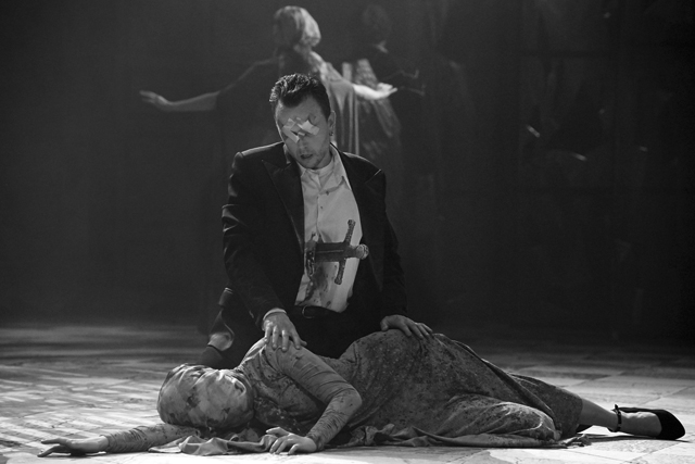 СИЛЬНА, КАК СМЕРТЬ, ЛЮБОВЬ