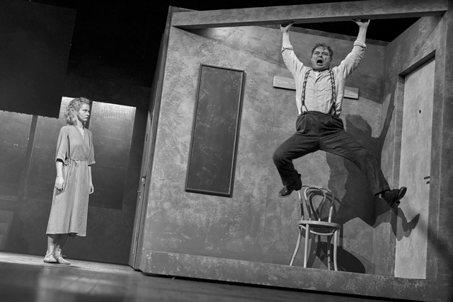 ВОПЛЬ В ЦЕНТРЕ МОСКВЫ